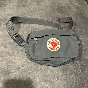Fjallraven Kanken belt bag